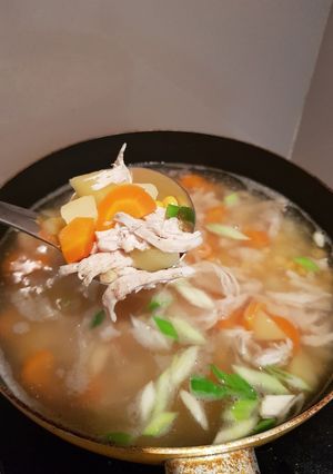 Foto resep Sup Dada Ayam Suwir