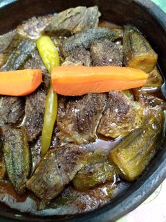 صورة لوصفة طاجن بامية باللحمة المكعبات 😋💓