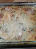 Gratín de espinaca, mix de verduras y pollo con salsa bechamel