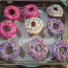 A picture of No yeast cake doughnuts 😋.