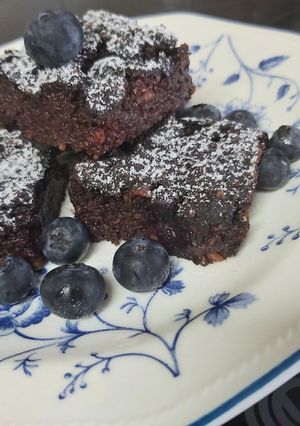O poză a rețetei Brownie vegană de quinoa și afine!.