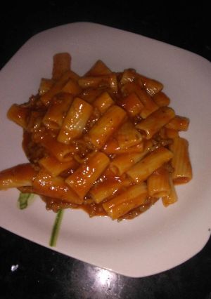 Foto principal de Macarrones con tomate y pisto