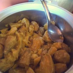 A picture of Boiled sweetpotatoes.