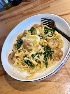 Une photo de Tagliatelles crevettes 🦐 & épinards