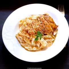 A picture of Grilled Chicken Alfredo Pasta.