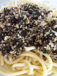 Una foto de Pasta con pesto a mi manera