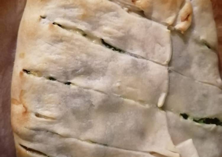 Strudel con spinaci e ricotta