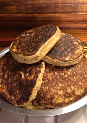 A picture of Oatmeal pancakes.