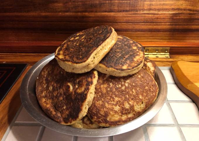 Step-by-Step Guide to Prepare Quick Oatmeal pancakes - Easy Dinner Recipes for Family