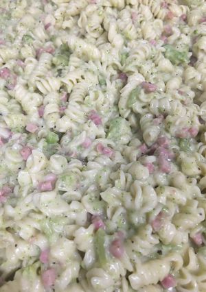 A picture of Ham and Broccoli Bake.
