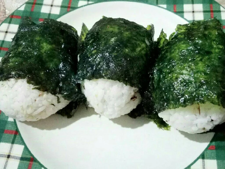 Cara Sederhana Membikin Resep  Onigiri telor kornet yang Enak, Bisa Manjain Lidah