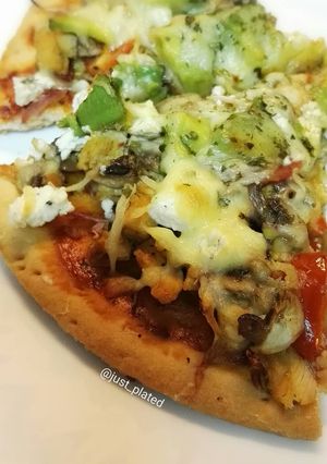 A picture of 3 Ingredient Dough Avo Pizza.