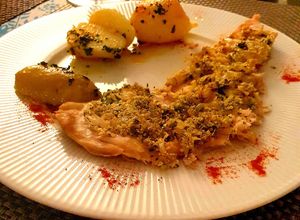 Una foto de Filetes de pescadilla a la bordelaise con papines