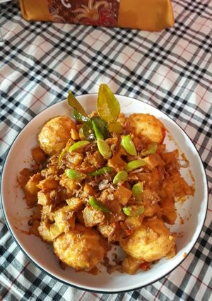 Foto resep Sambel goreng kentel (kentangtelur)cabe utuhan
