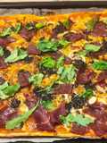 Pizza de cecina de León a la trufa