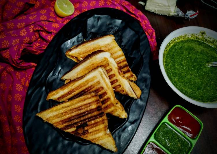 Step-by-Step Guide to Prepare Speedy Desi Grilled sandwich