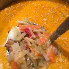 A picture of Chokoes soup (Lodeh).