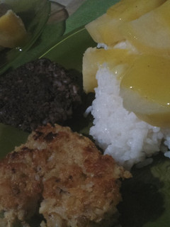 Una foto de Papas a la mostaza con arroz & croquetas de arroz y legumbres (vegan)!