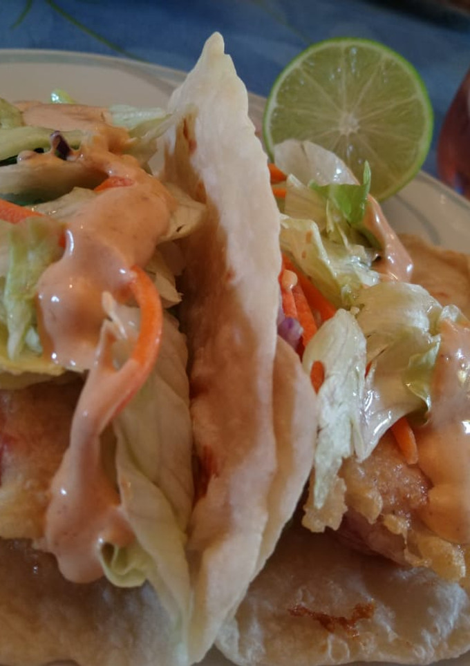 Una foto de Tacos de atún tipo baja