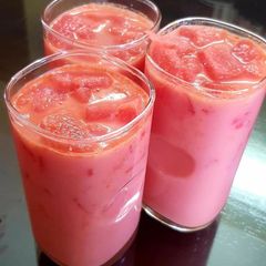 A picture of Watermelon juice.