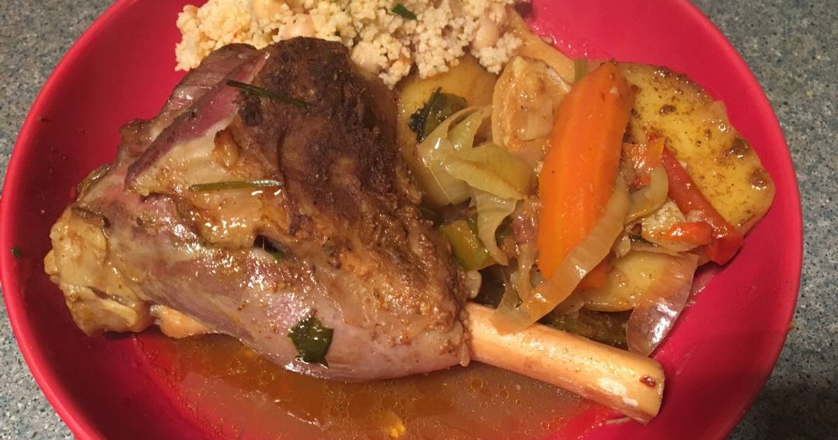 Lamb shank tagine (cooked in a tagine pot) Recipe by Liskin Cookpad