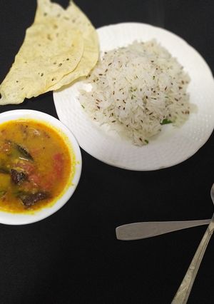 દાલફ્રાઈ જીરા રાઈસ રેસીપી મુખ્ય ફોટો