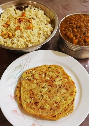 A picture of Paneer paratha.