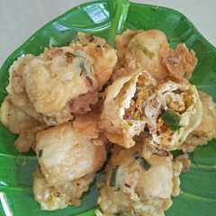 A picture of Gehu pedas krispi.