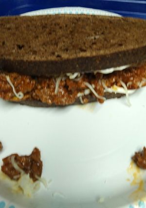A picture of Sloppy Joe and Potatoes on Pumpernickel.
