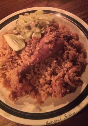A picture of Dhakaiya Chicken Teheri 🍛.