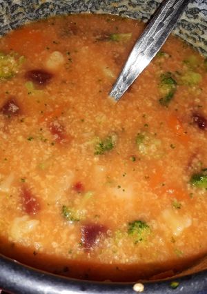 Tejszínes-céklás kölesleves recept fotója