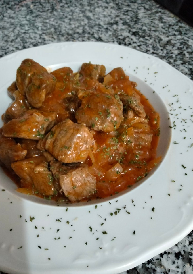 Una foto de Estofado de carne al pimentón