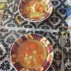 A picture of Carrot-potato soup.