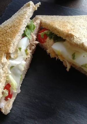 Une photo de Club sandwich au thon