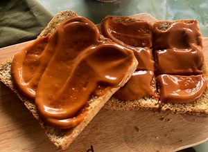 รูปของ 🧡ขนมปังปิ้งสเปรดชาไทย🍞