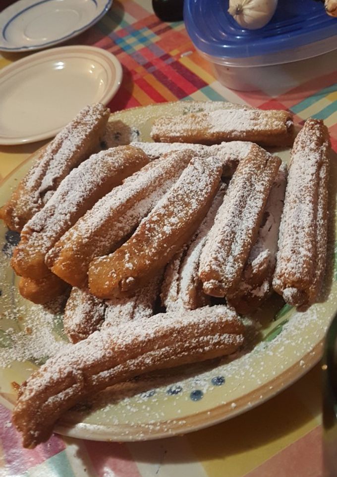 Una foto de Churros c/s manjar
