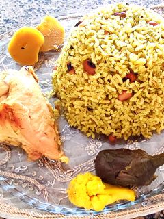 عکسی از دستور شوید پلو با سینه مرغ و شوید تازه