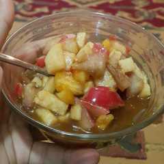 Rujak Asinan রেসিপির প্রধান ছবি