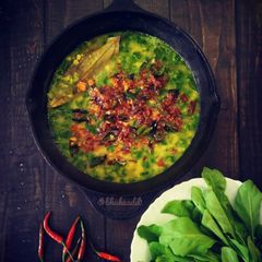 Palak moong dal A picture of Palak moong dal.