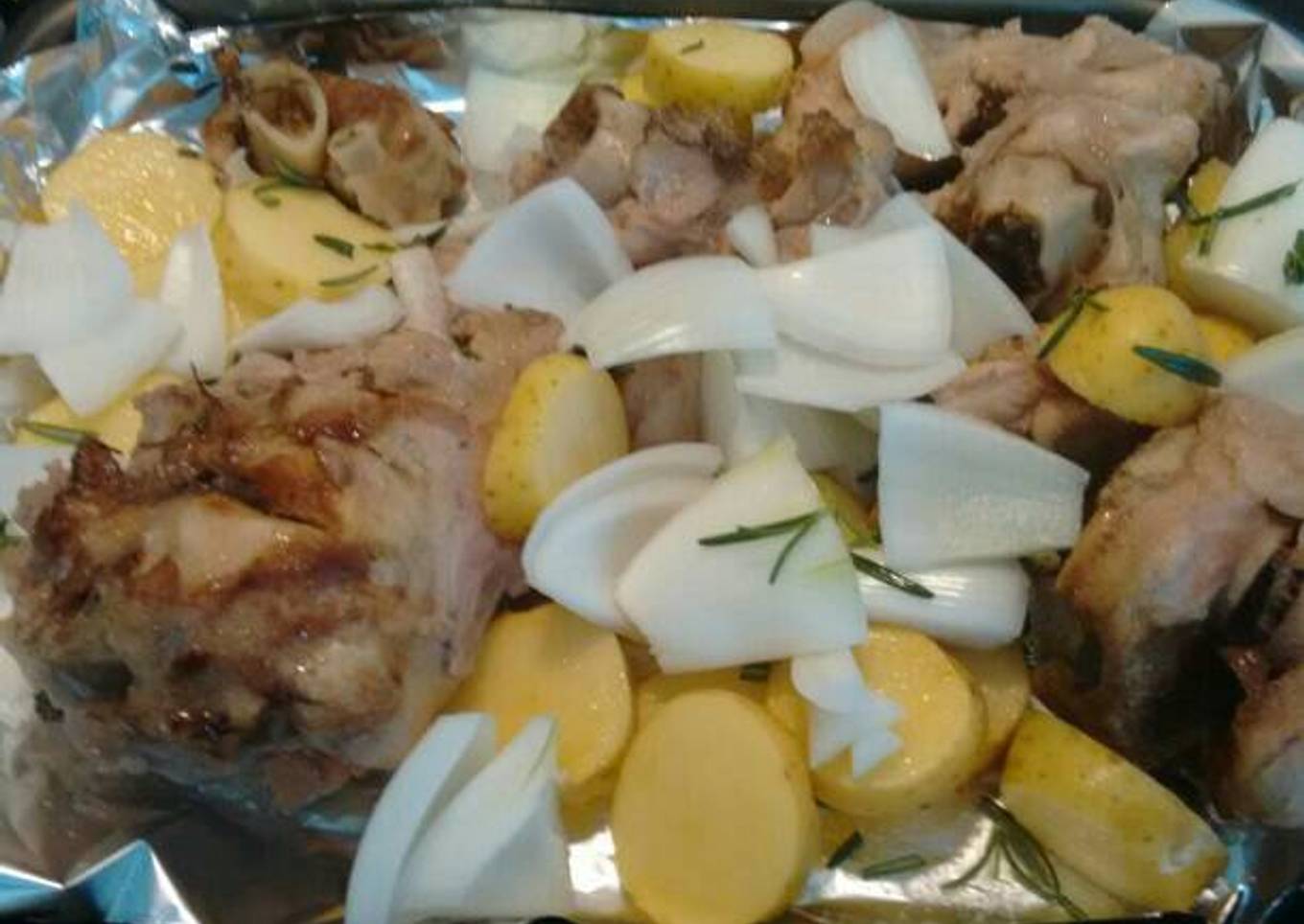 Osobuco al horno con patatas.ॐ