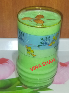 पिस्ता फिरनी(Pista phirni recipe in Hindi0 रेसिपी मुख्य फोटो