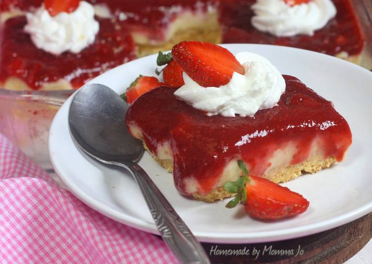 Cara Gampang Menyiapkan Strawberry Cheesecake Anti Gagal