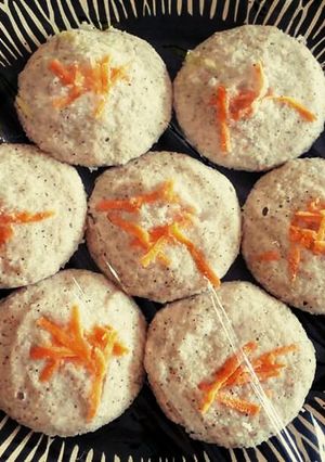 A picture of Jowar Idli.