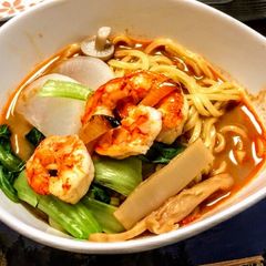 A picture of えびラーメン🦐、Shrimp Ramen.