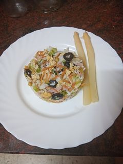 Una foto de Ensalada de arroz tres delicias