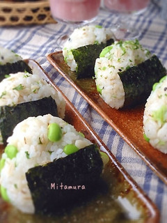 日式毛豆飯糰 的食譜成品照片