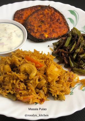 A picture of Masala Pulao (Vegetable Pulao).