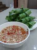 Cuốn diếp tôm thịt
