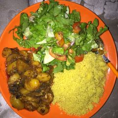 A picture of Couscous Nd potatoes soup.