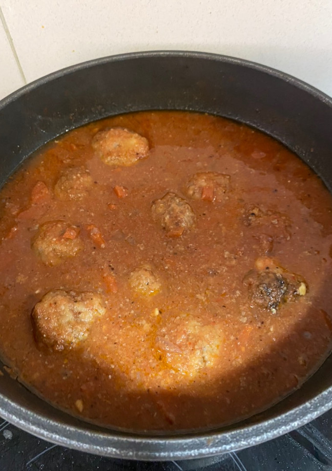 Una foto de Albóndigas con salsa
